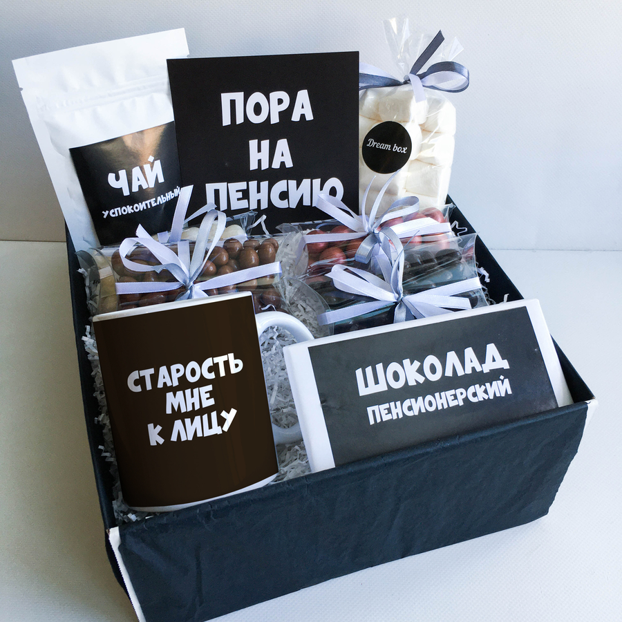 картинка Подарочный набор DREAMBOX  "+1 ГОД" от магазина Dreambox