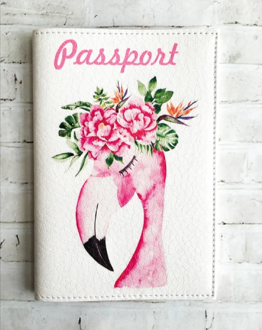 картинка Обложка для паспорта "ФЛАМИНГО С ЦВЕТАМИ" от магазина Dreambox