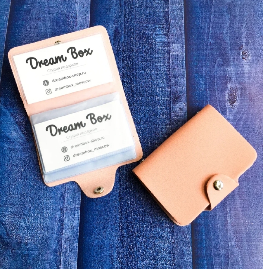 картинка Визитница на кнопке, цвет розовый от магазина Dreambox